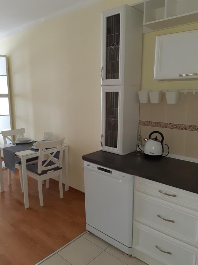 Apartment Sunflower021 Novi Sad Bagian luar foto
