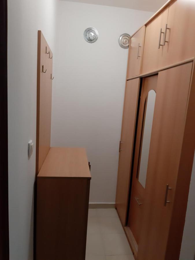 Apartment Sunflower021 Novi Sad Bagian luar foto