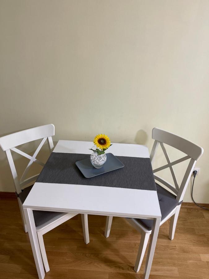 Apartment Sunflower021 Novi Sad Bagian luar foto
